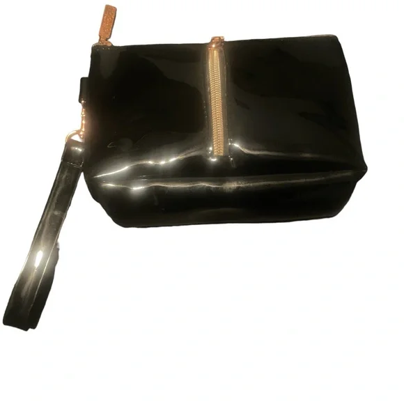 Like New make up bag or clutch - Picture 1 of 4